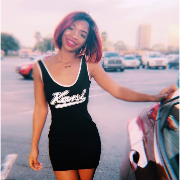 FreeTress Equal 5-Inch Lace Part Synthetic Wig – Vivian - Picture 5 of 6